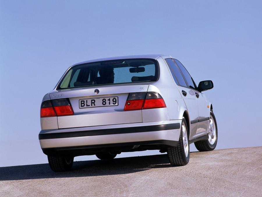  Saab 9-5 Sedan 1997 года  (фото 24 из 32)